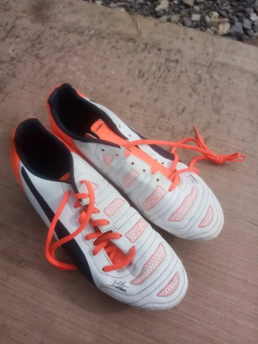 Puma Football Boots (size 10) - Image 1
