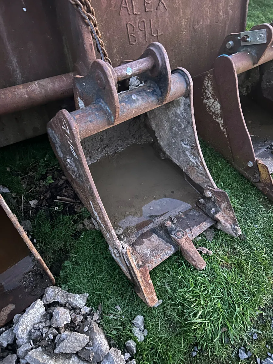 Geith 35mm pin 1ft digger bucket - Image 3