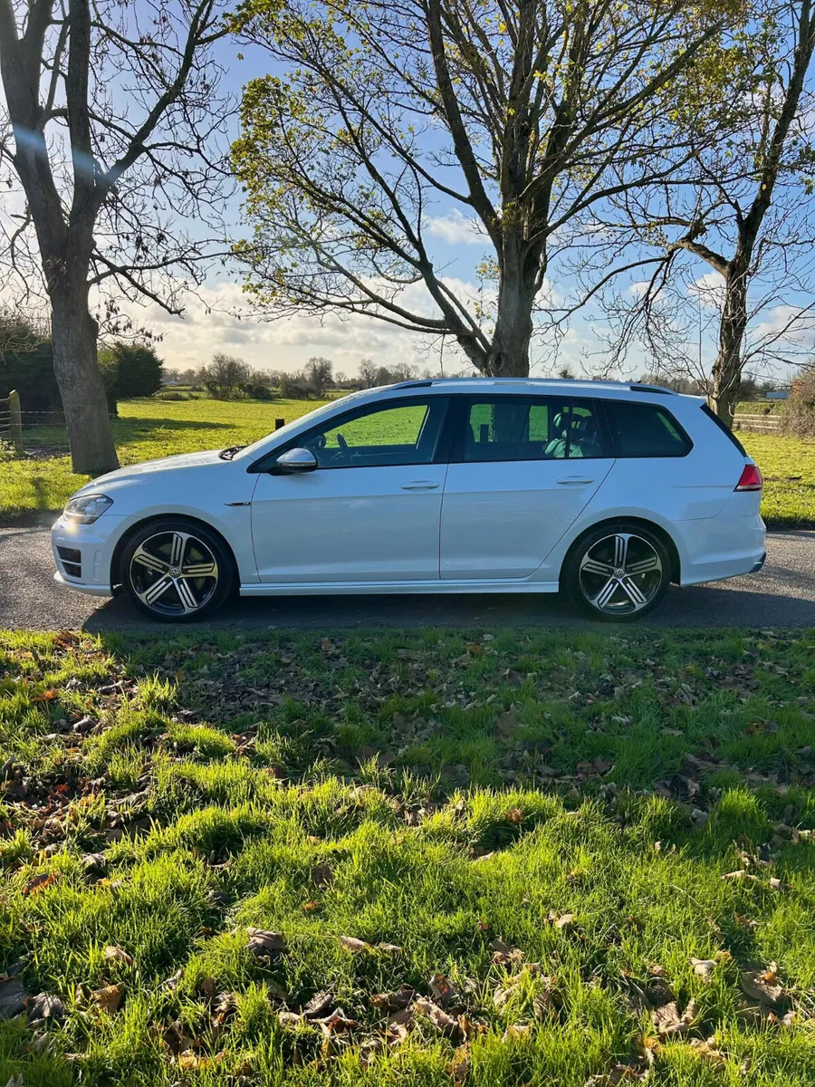 Volkswagen Golf 2016 - Image 2