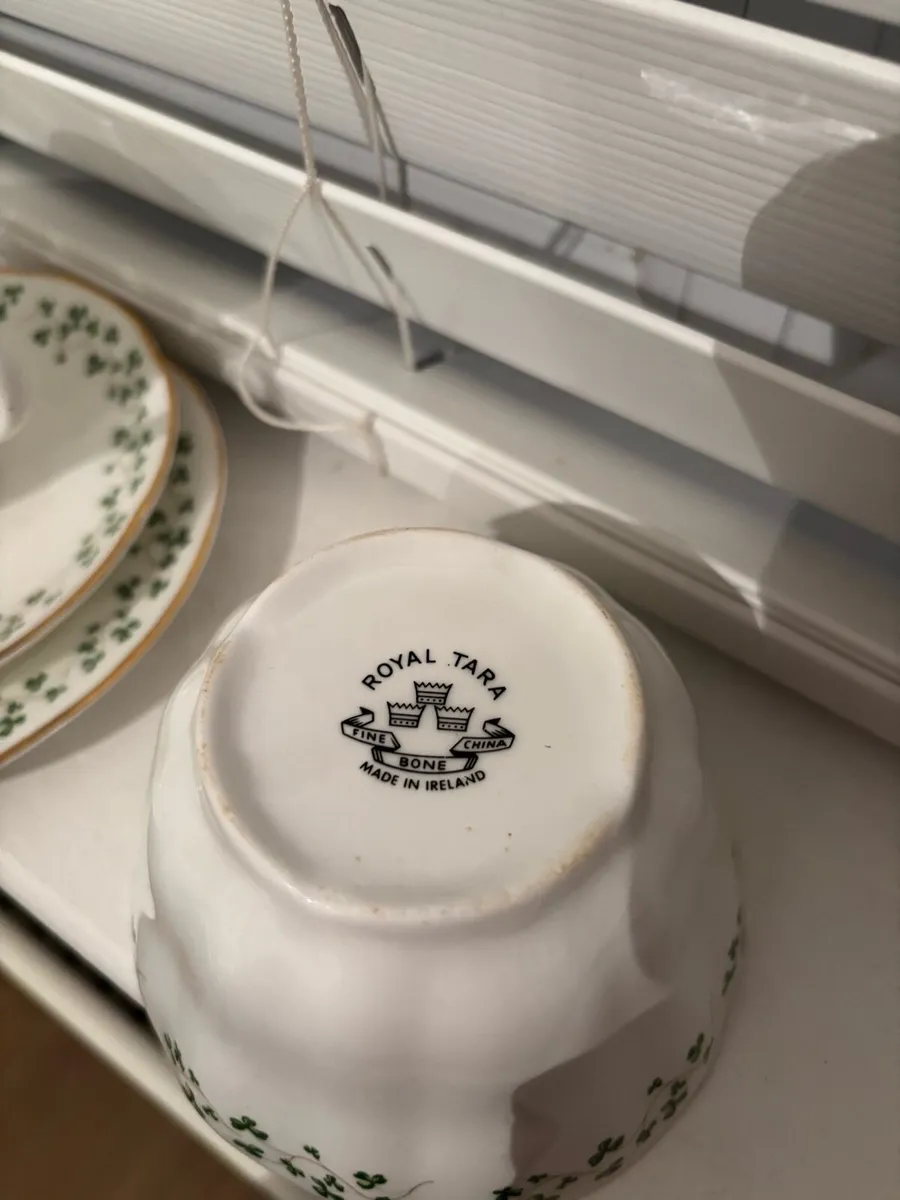 Royal Tara China Tea Set - Image 4