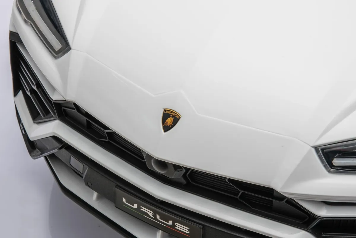 12v Lamborghini Urus Ride On Toy - Image 1