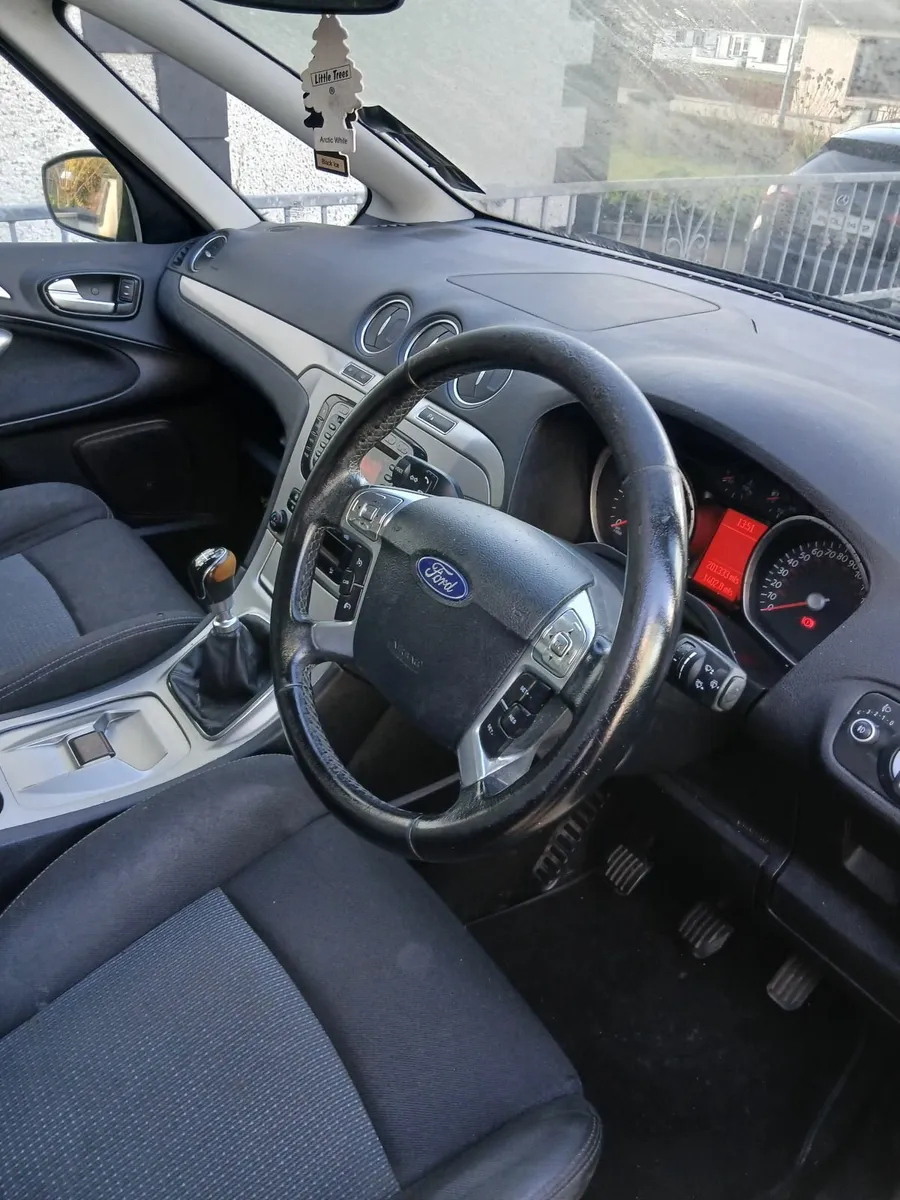 Ford S-Max 2011 - Image 4