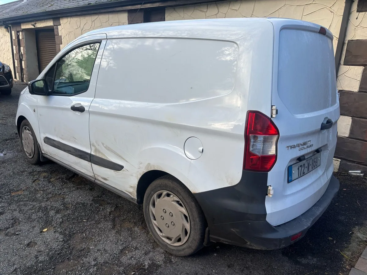 2017 Ford Transit Courier - Image 4