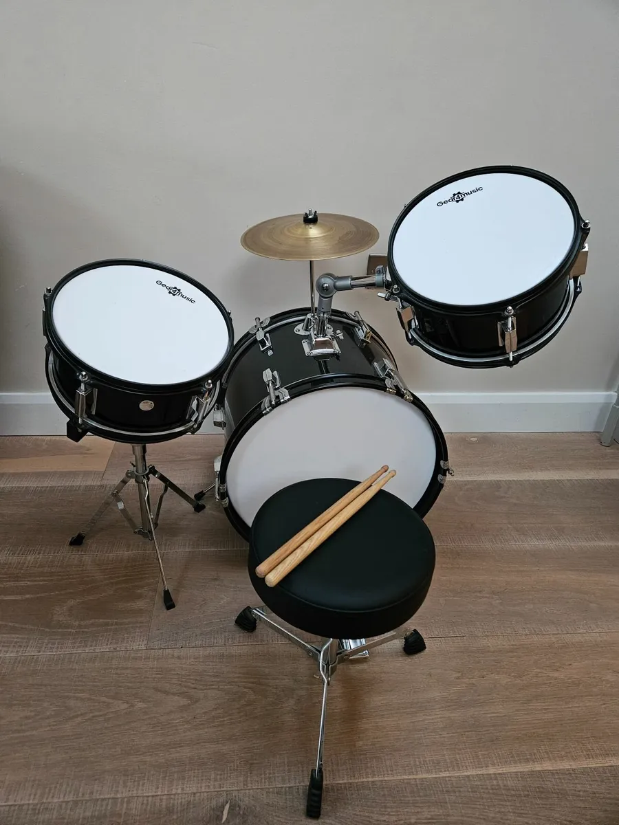 Junior 3 piece Drum Kit by Gear for Music - Image 1