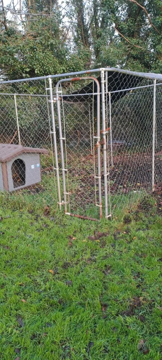 Dog pen - Image 3