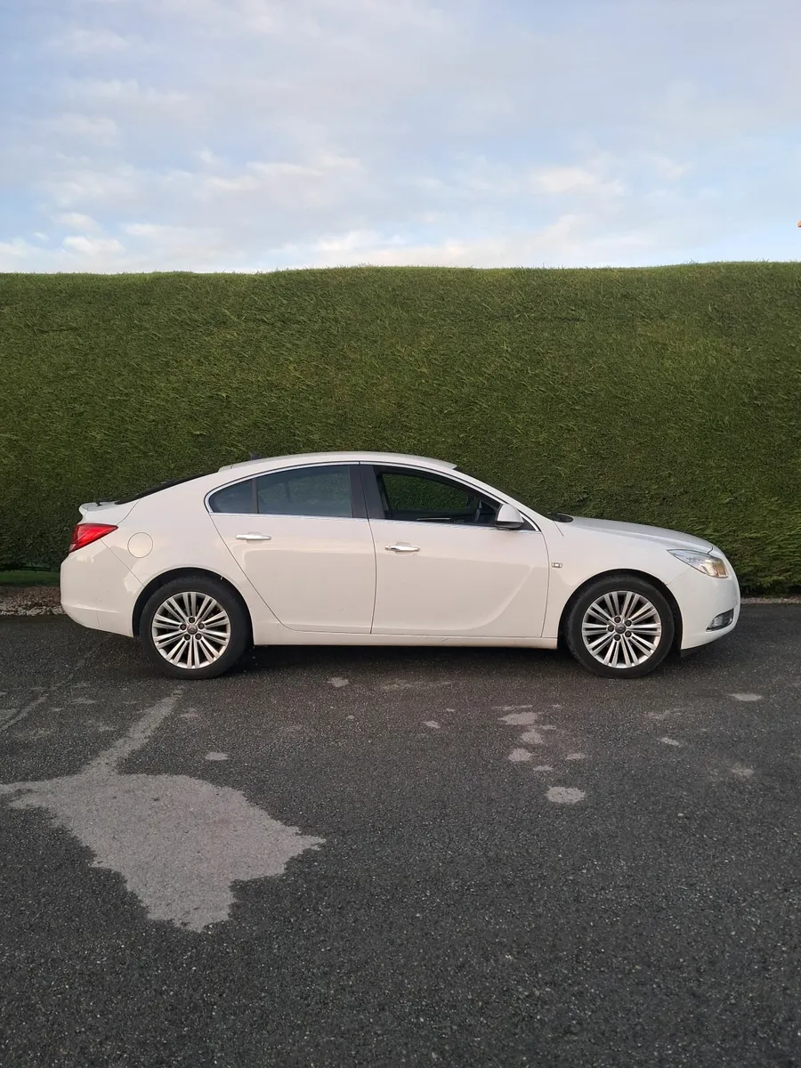 Opel Insignia 2013 - Image 1