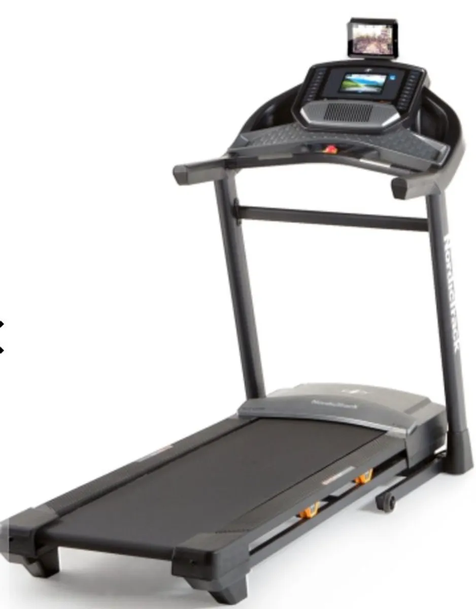 Nordic Track Threadmill  12.0 - Image 4