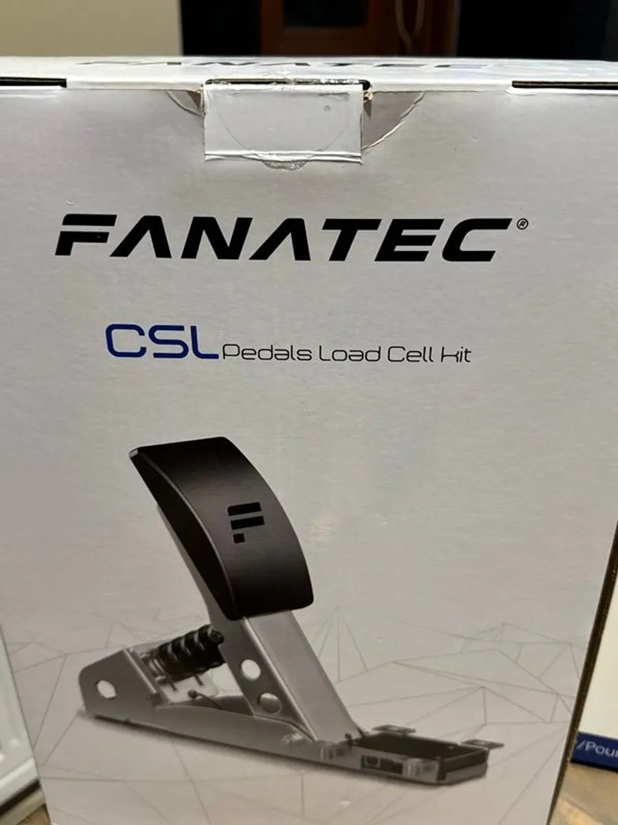 Fanatec DD Pro wheel base ecosystem for PC/PS4 and 5 - BARGAIN - Image 2