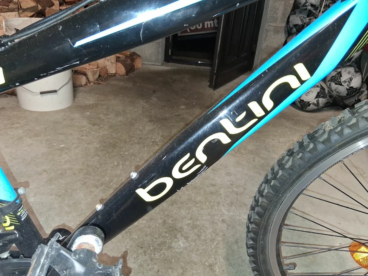 24" Boys Bike - Image 2