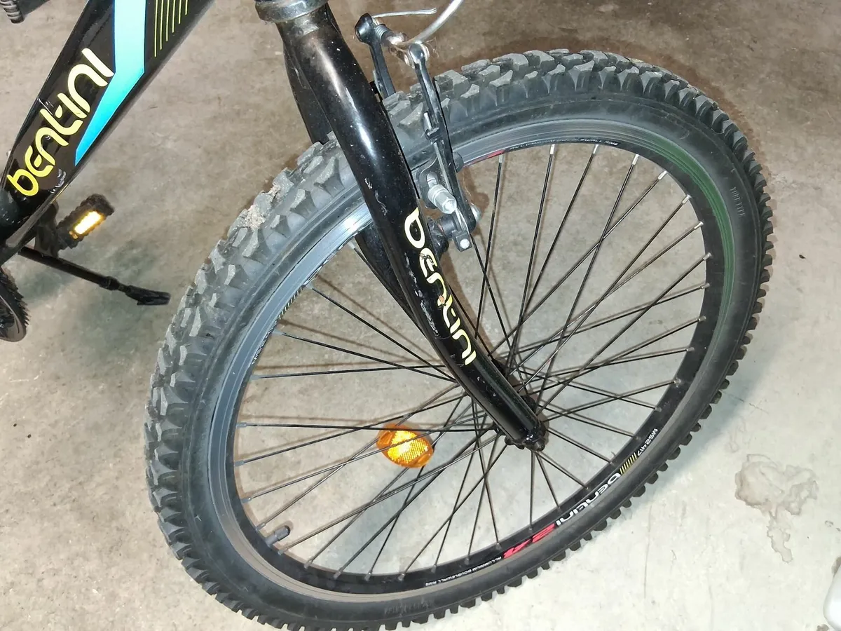 24" Boys Bike - Image 3