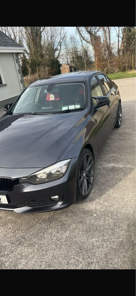 BMW 320d - Image 2