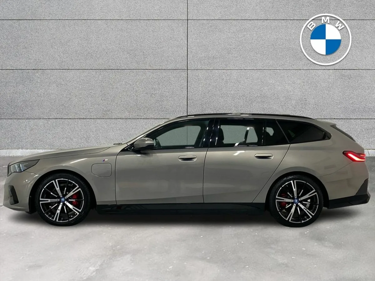 BMW 5-Series 530e M Sport Pro Touring - Image 4