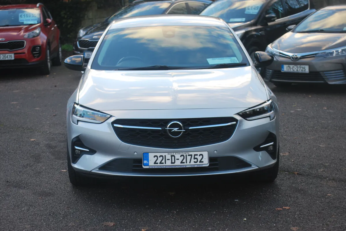 Opel Insignia 2022 SC 1.5 Diesel - Image 2