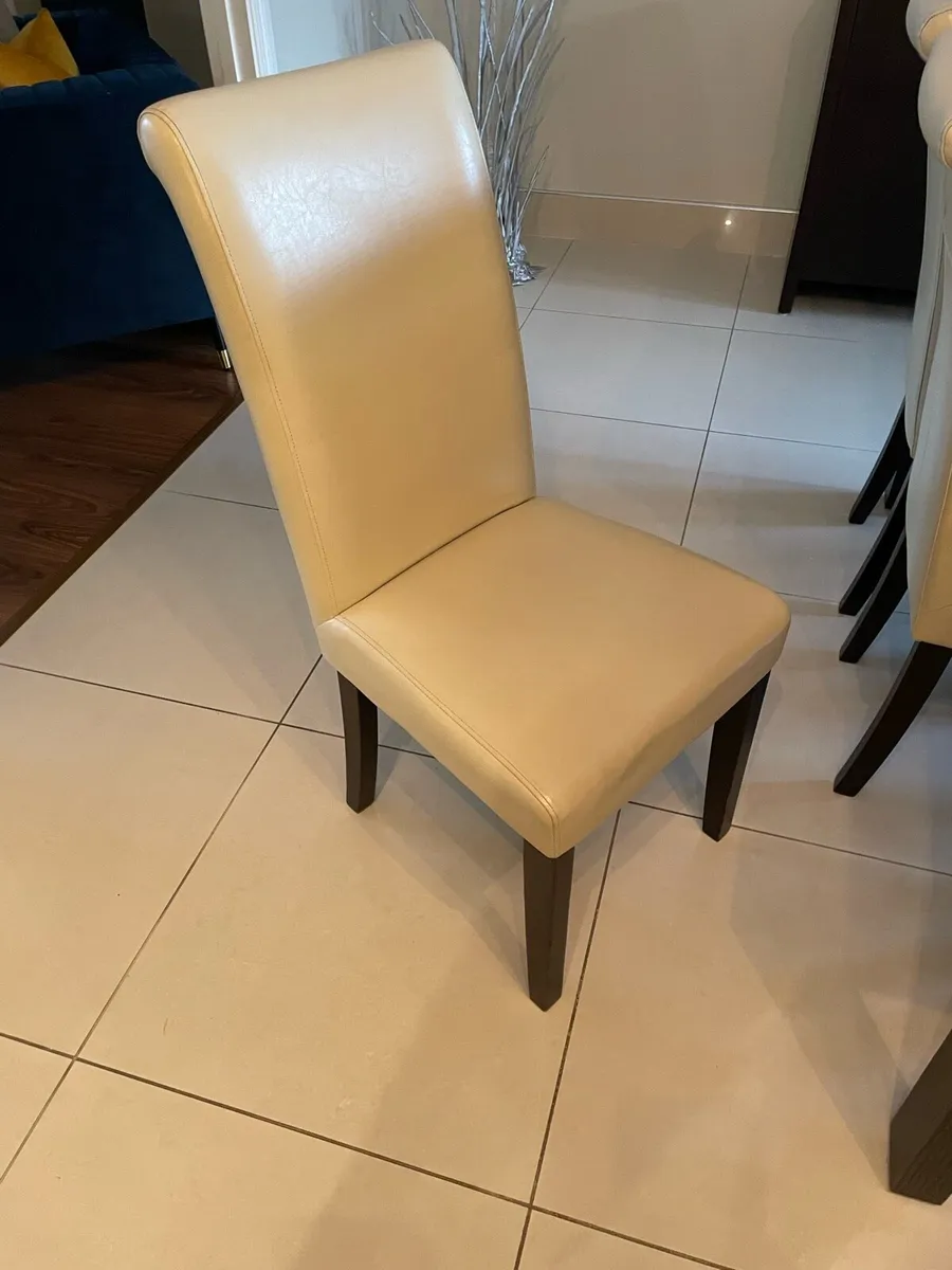 Dining Table & 6 Chairs - Image 3