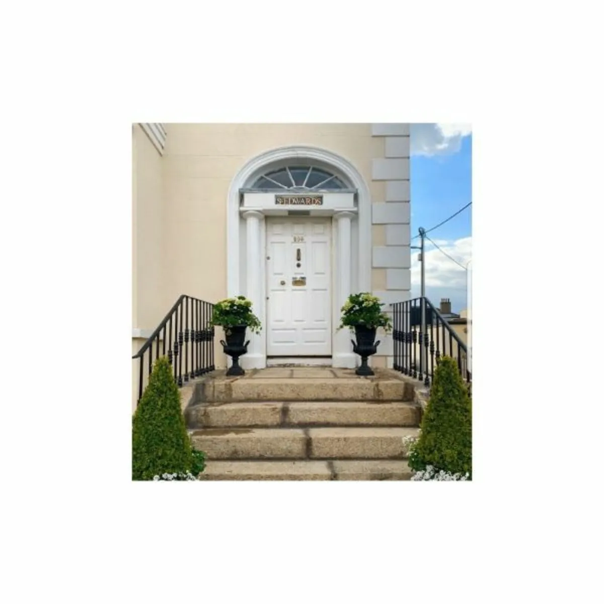 Urn 2 – D6572 - Image 2