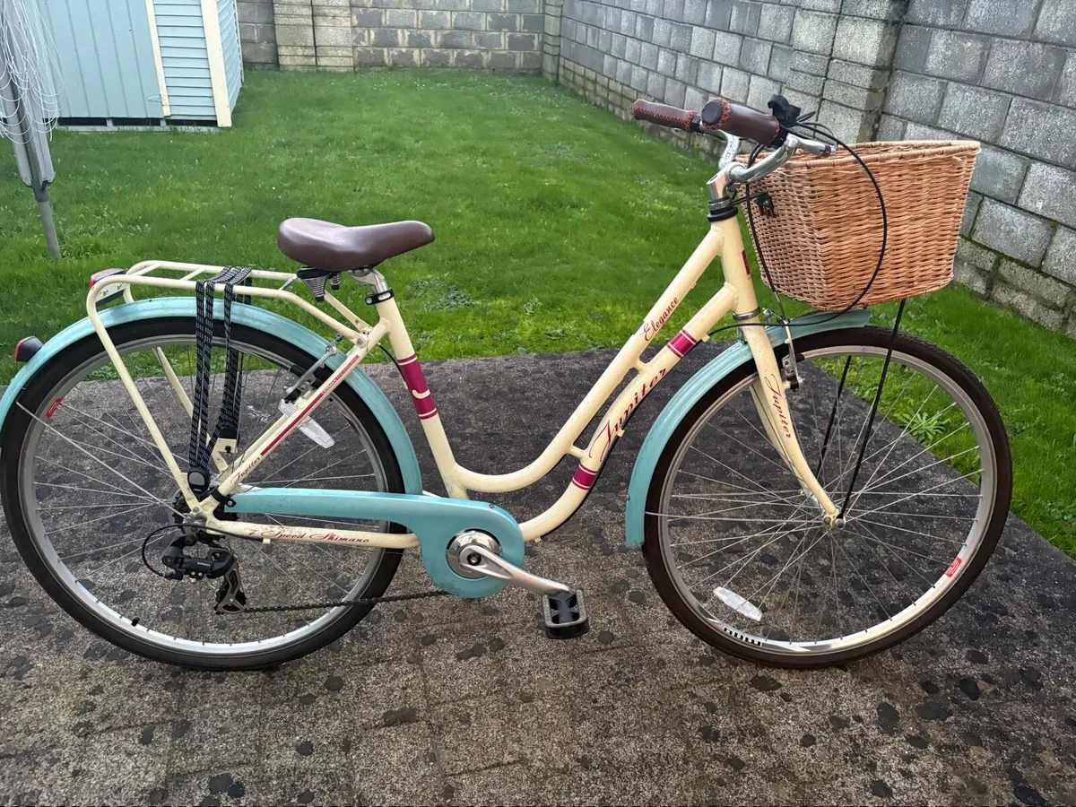 Ladies bike - Image 2