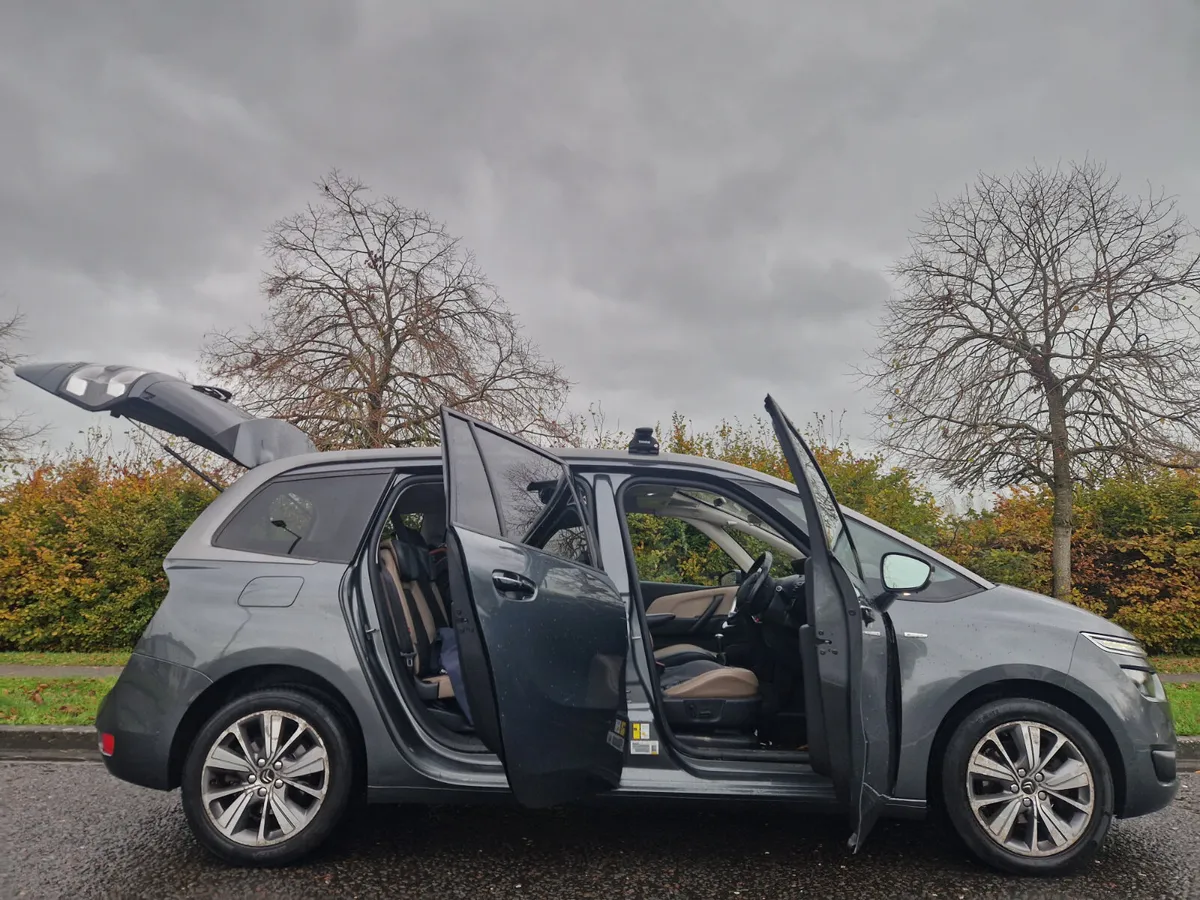 Grand Picasso 7 SEAT, NCT, 2 YR WARRANTY, PANROOF - Image 2