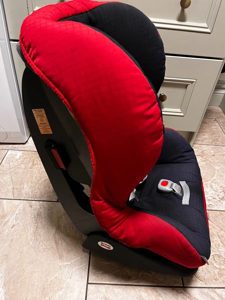 Britax Prince Infant Car Seat 9-18KG  Universal - Image 3