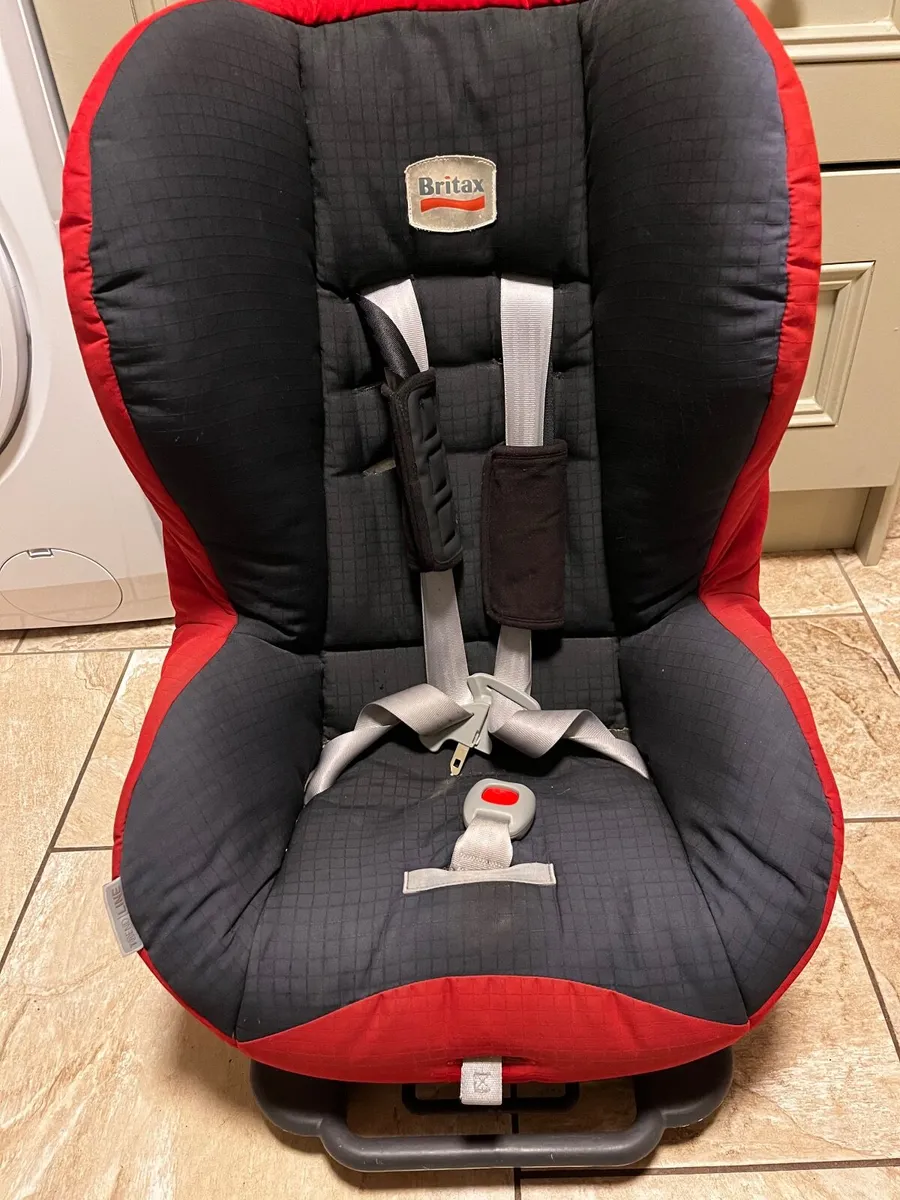 Britax Prince Infant Car Seat 9-18KG  Universal - Image 1