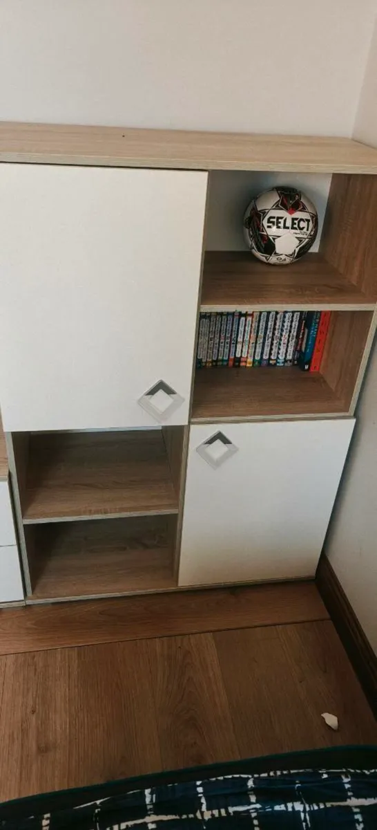 Sideboard/bookshelf/drawers ,All 120 euro - Image 4