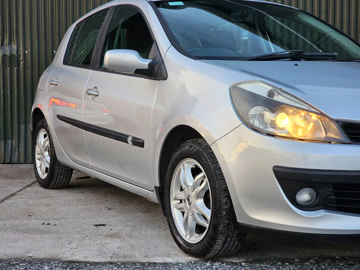 Renault Clio 2006 - Image 3