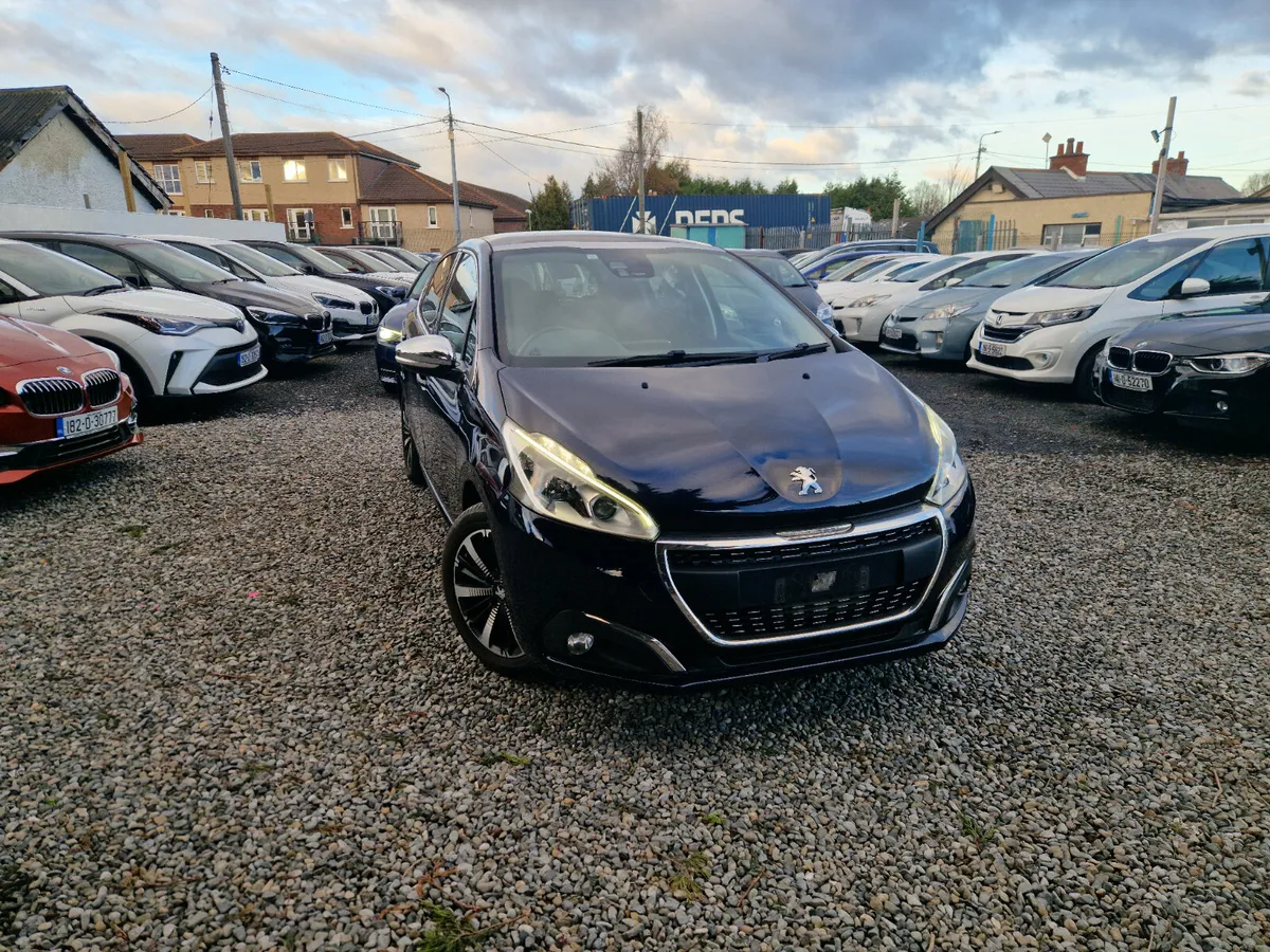 2017 Peugeot 208 Pan Sunroof| 1.2 Petrol Auto - Image 1