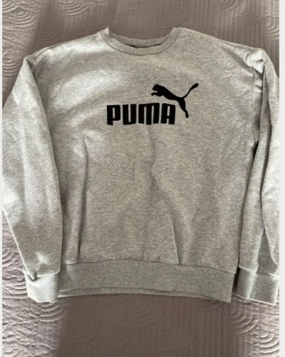Puma Jumper Size S - Image 1