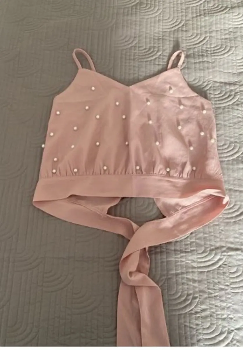 Shein Top Size S - Image 1