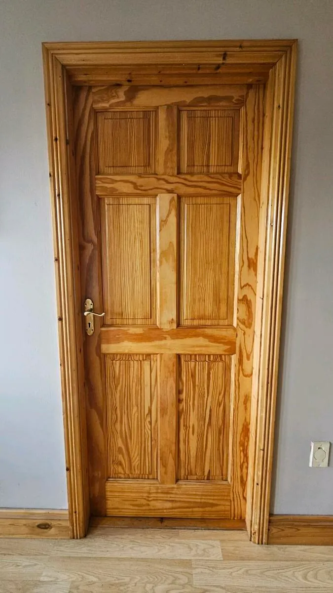 Pine doors X 14 - Image 1