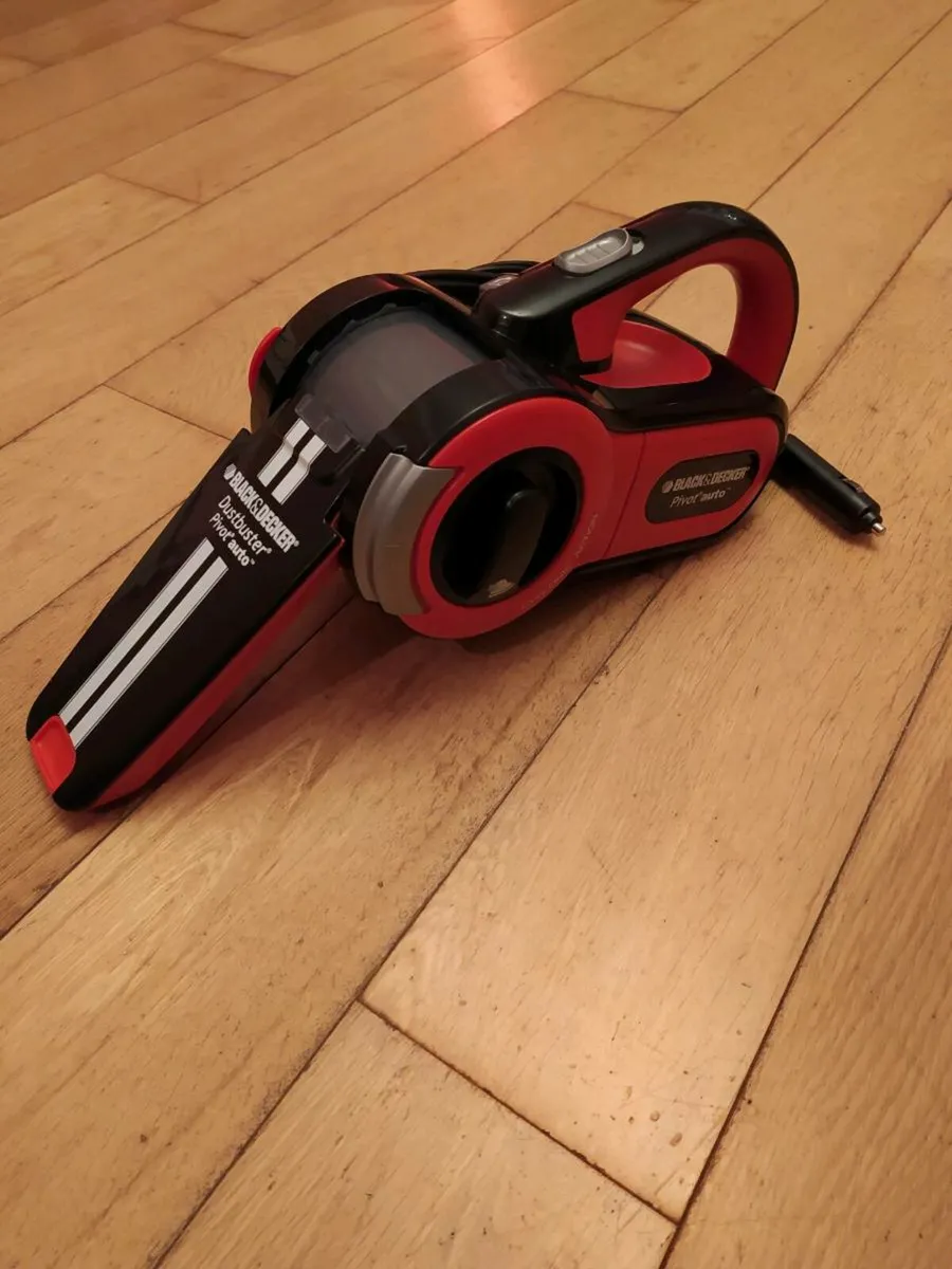Black and Decker Car Dustbuster - Image 1