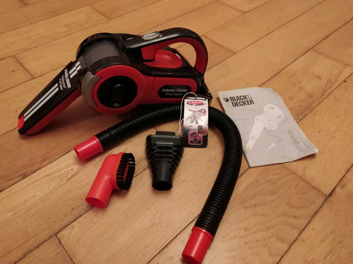 Black and Decker Car Dustbuster - Image 3