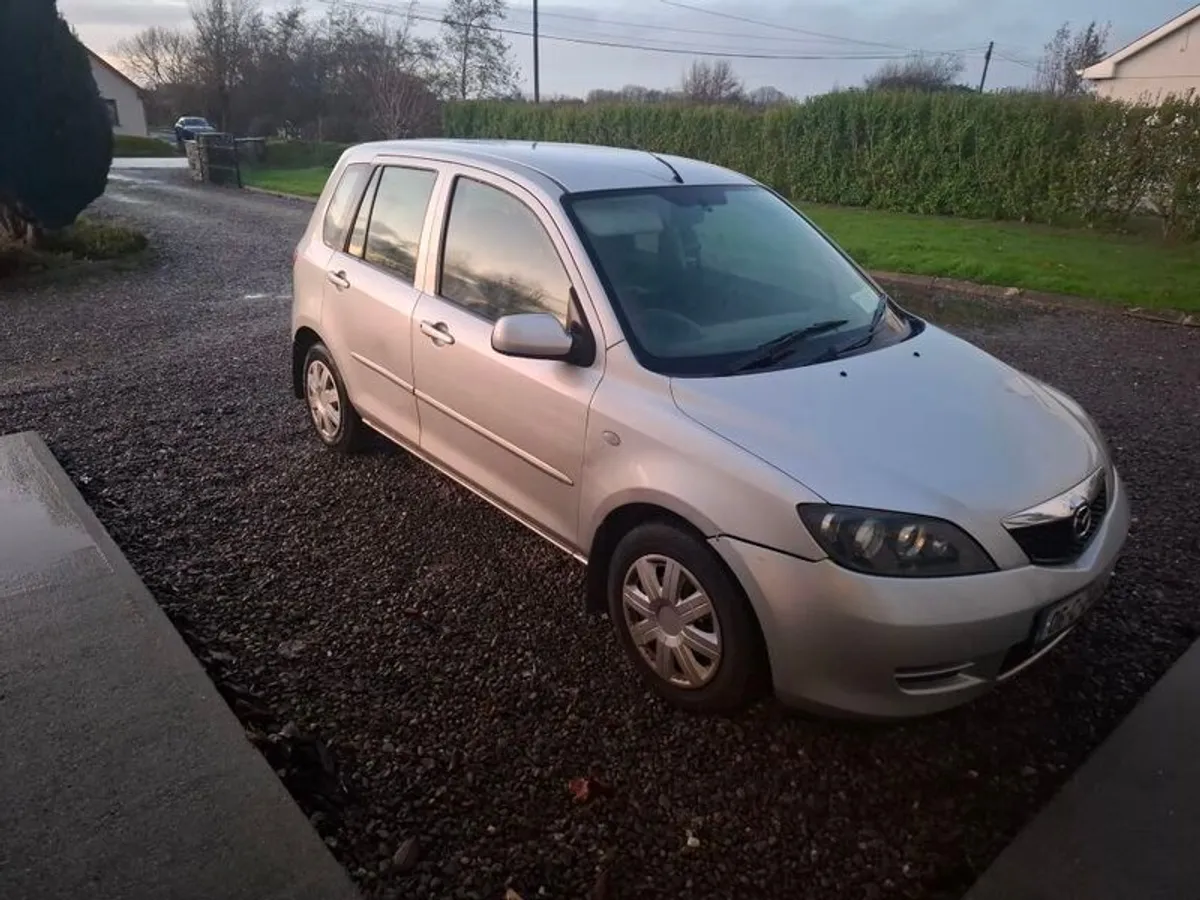 2006 Mazda Mazda2 - Image 1