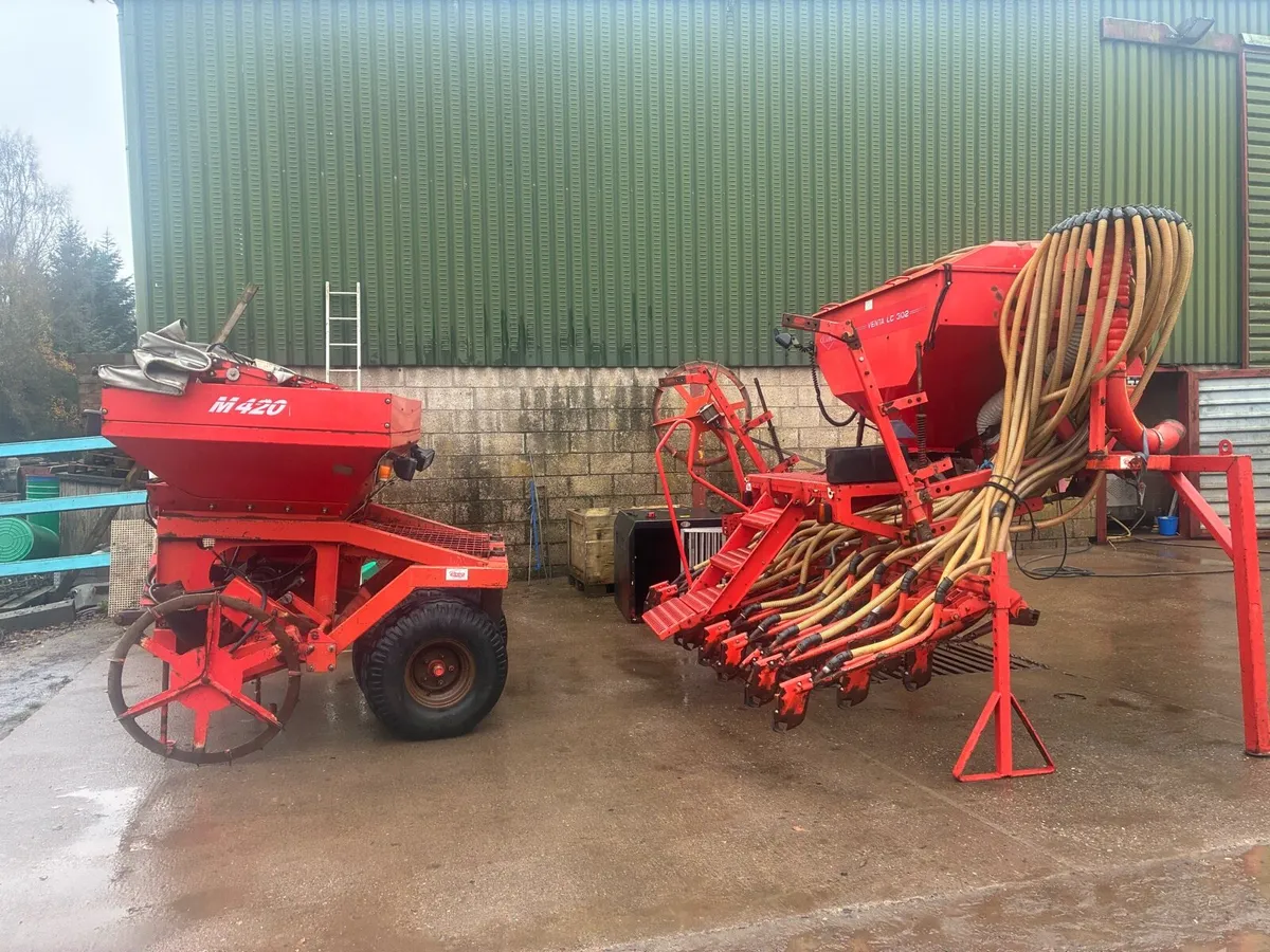 Kuhn grain and fertiliser drill - Image 1