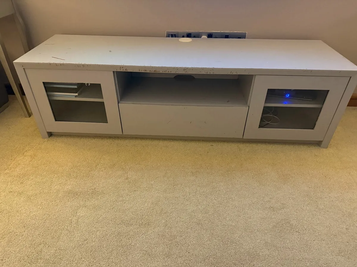 TV Unit - Image 1
