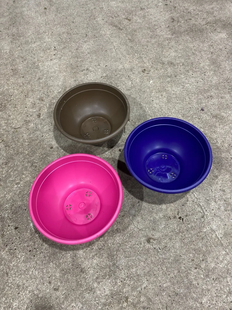 Plastic Plant pots 40 cm wide - Image 1