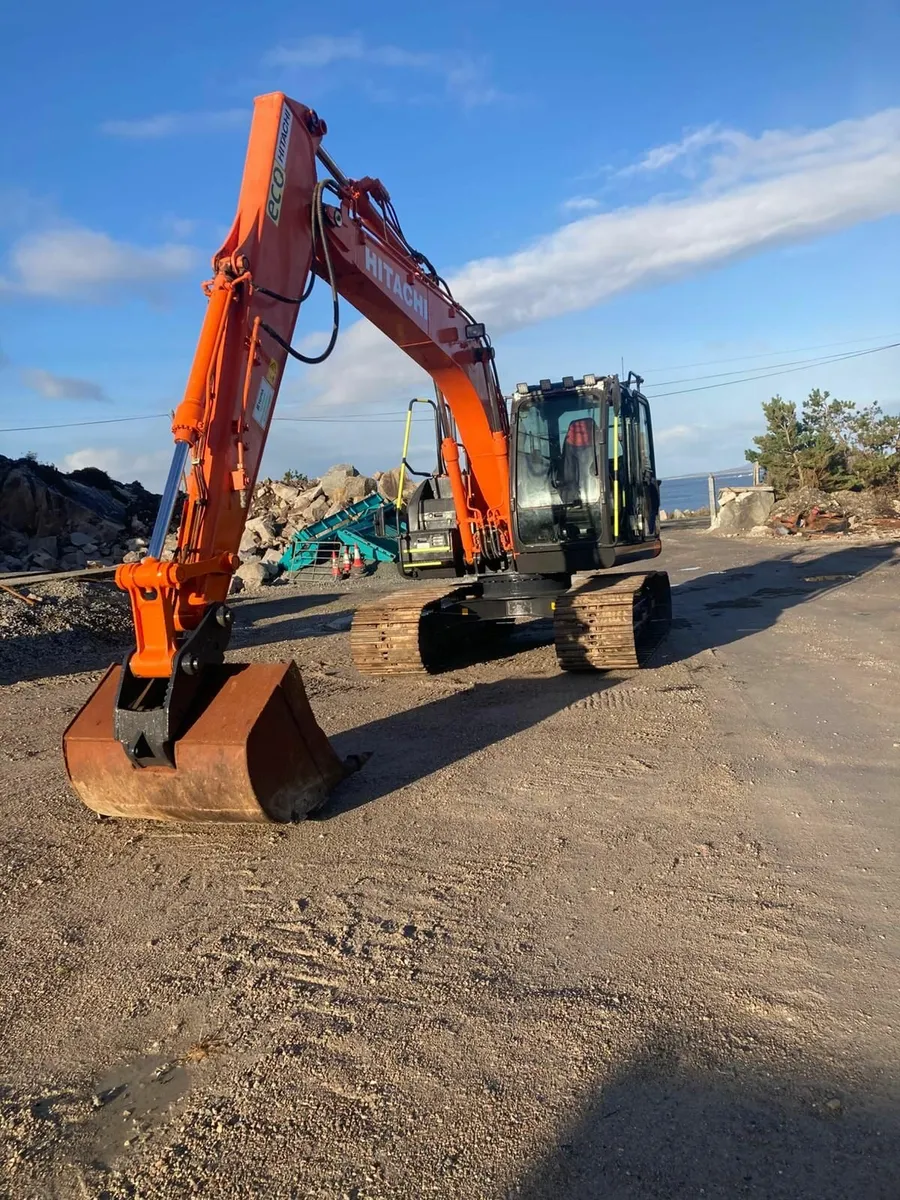 Hitachi 130 ZX-6 - Image 2