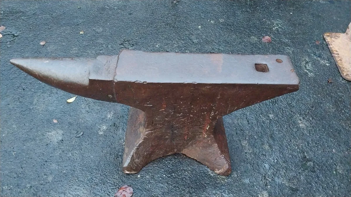 Blacksmiths Anvil - Image 1