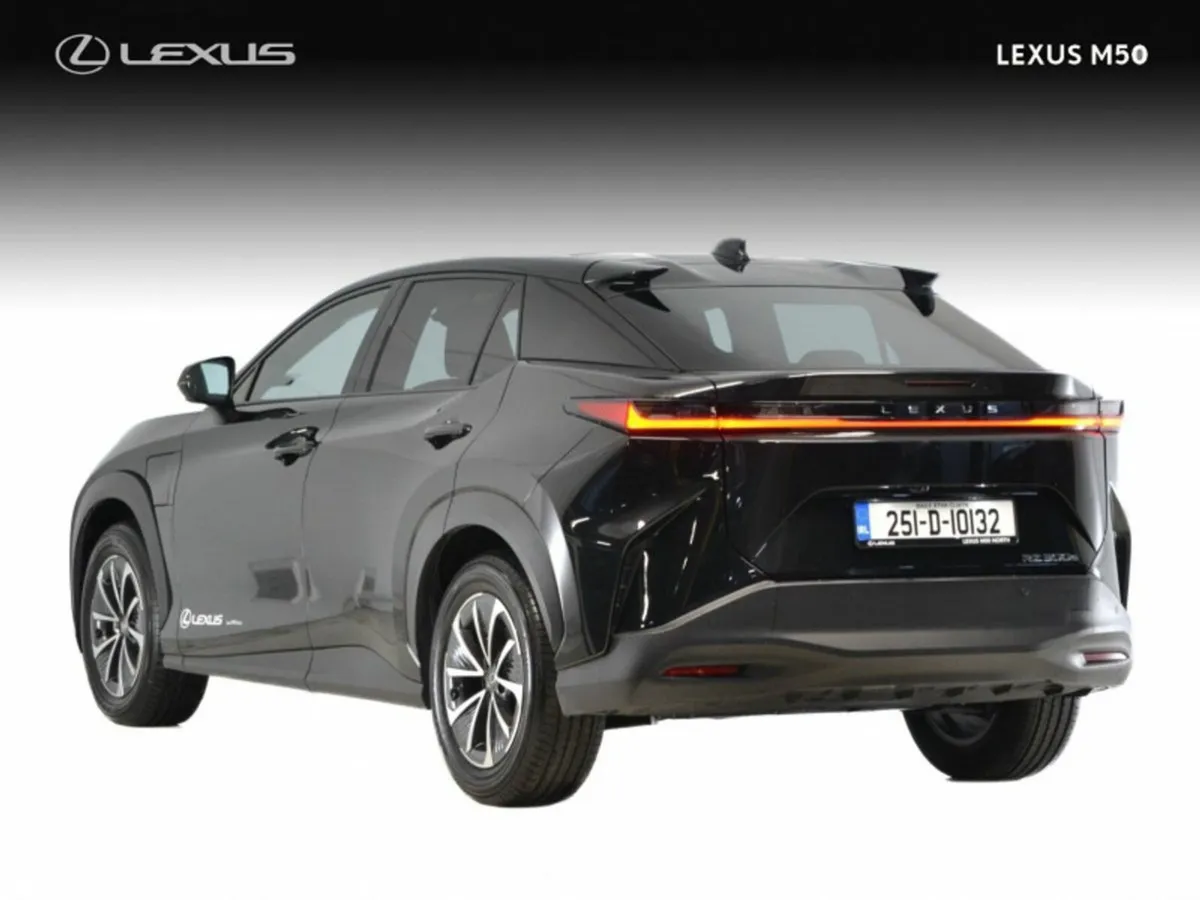 Other Other 300e Executive - Image 3