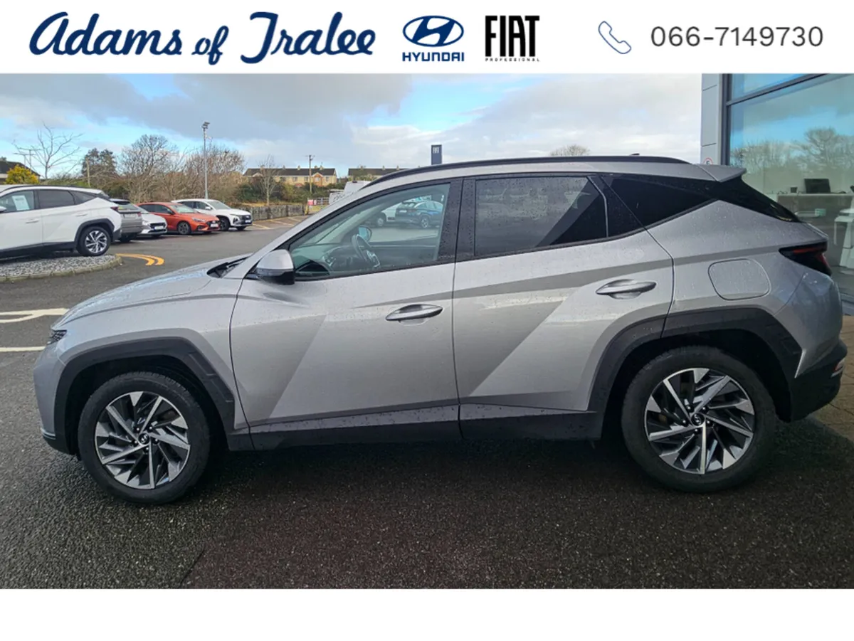 Hyundai Tucson IX35 EXECUTIVE 2WD 5DR - Image 2