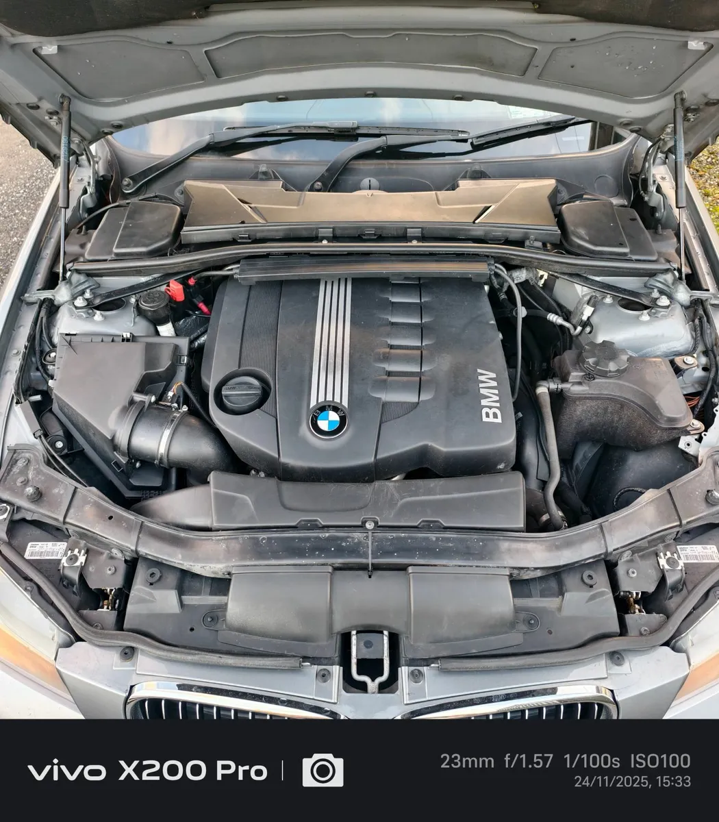 BMW 325d  rare ,lot extras,low mls, fresh NCT - Image 4