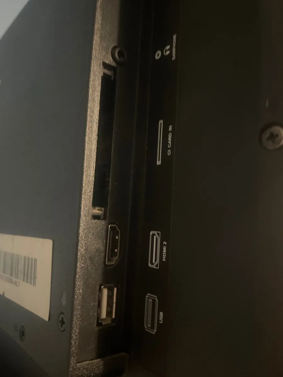 24’ Alba tv with DVD player - Image 3