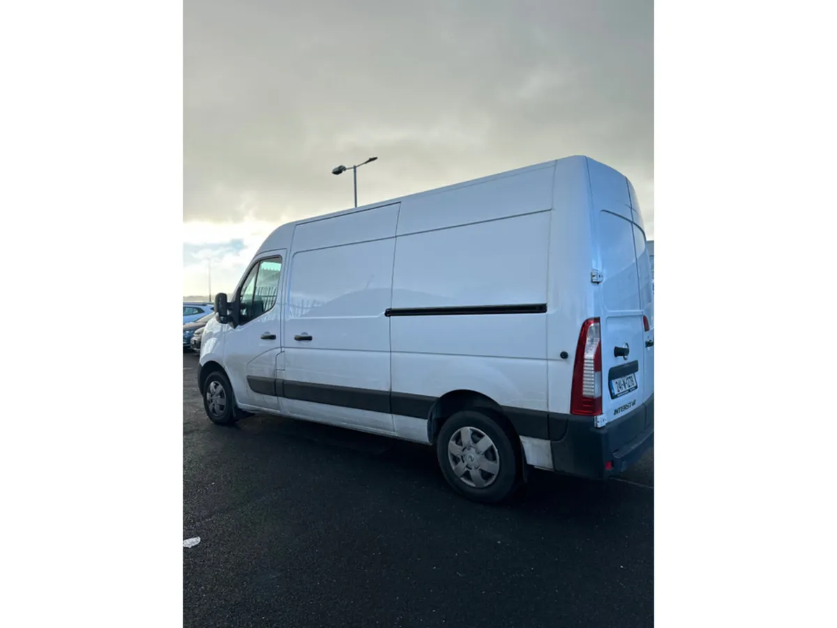 Nissan Interstar L2 H2 135 FWD 6E 5DR - Image 2