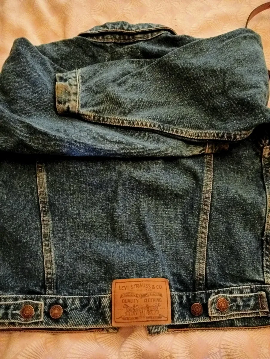 Levis jacket - Image 3