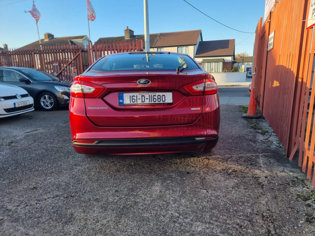 Ford Mondeo ZETEC 5DR 1.5 TDCI 120PS  (NCT 05/26) - Image 4