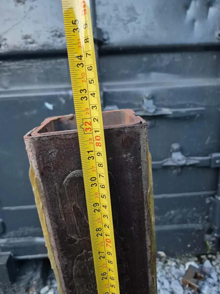 Metal brackets - Image 2