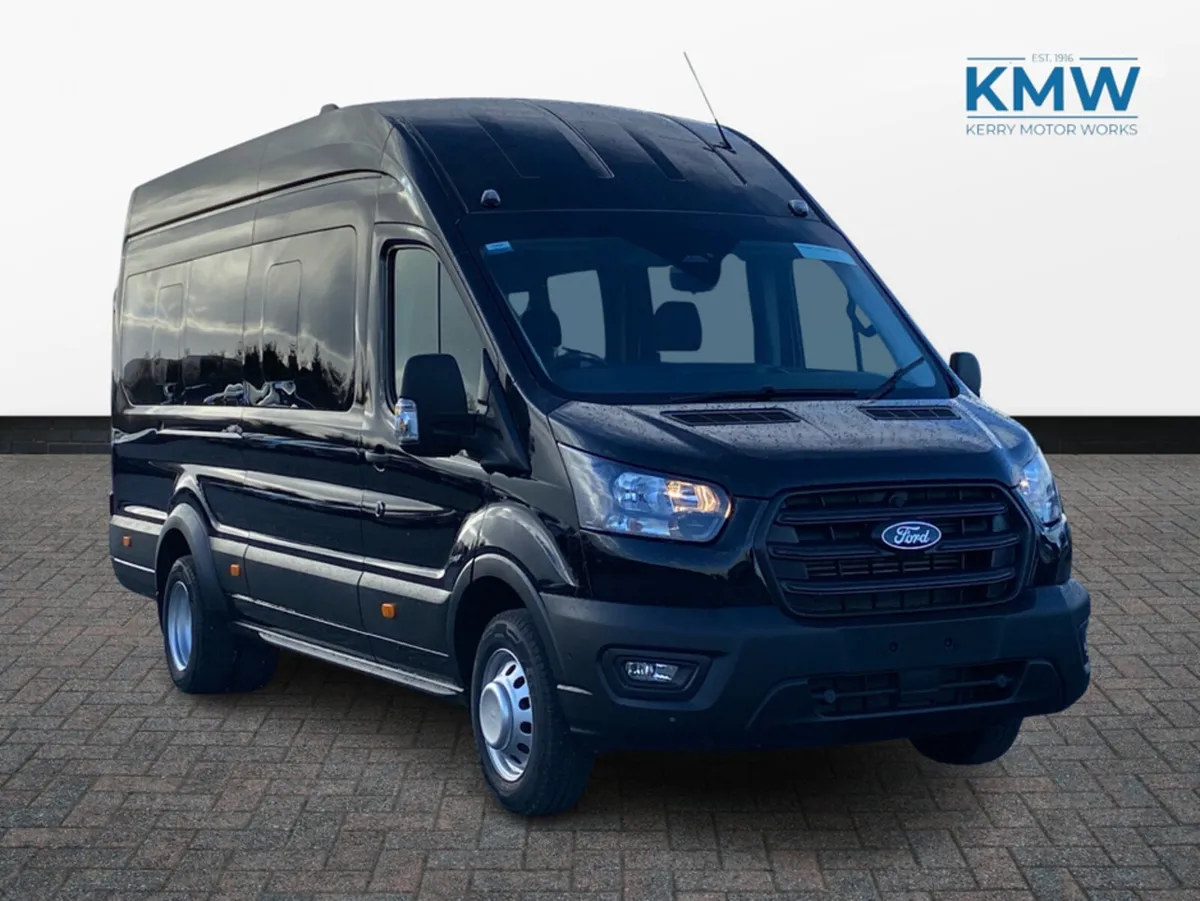 Ford Transit 17-Seat Bus Trend 165 BHP 10-Speed Au - Image 1