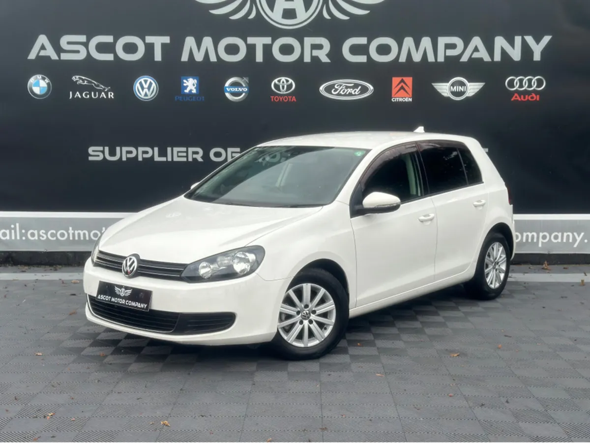 Volkswagen Golf Auto - Image 2