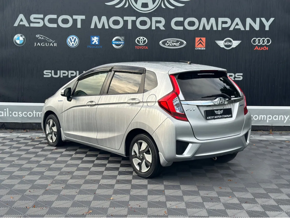Honda Fit Auto - Image 2