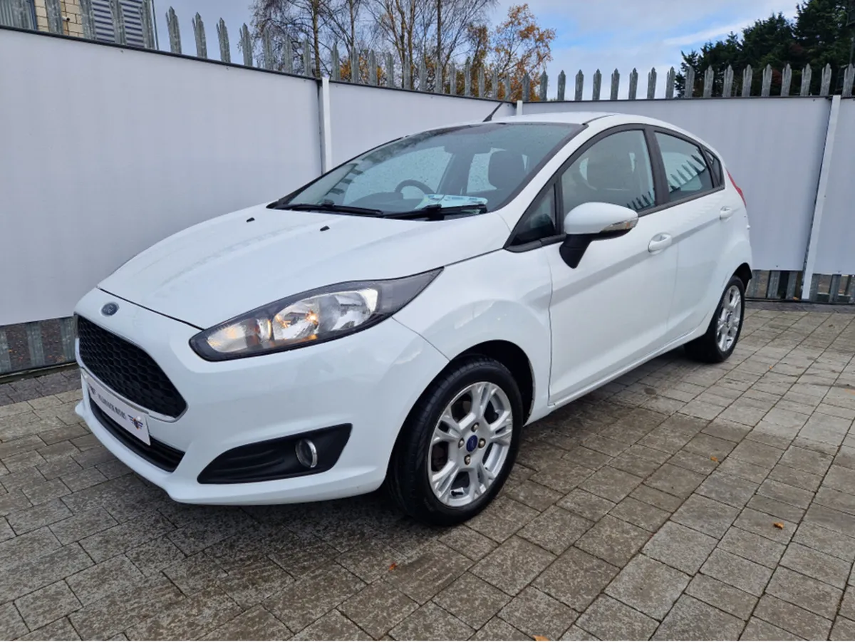 Ford Fiesta ZETEC 1.25 60PS M5 5DR MCA 4DR - Image 3