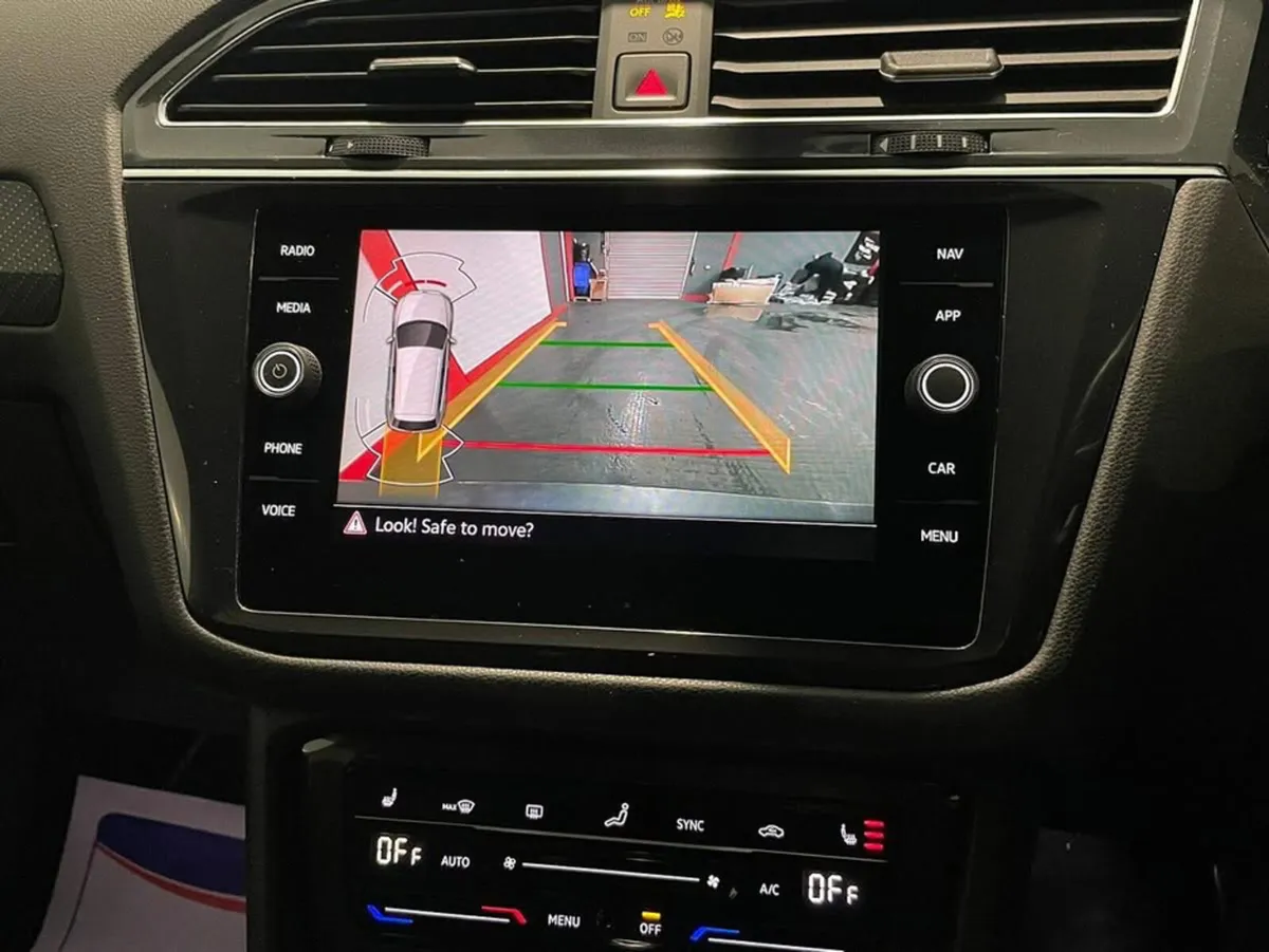 Volkswagen Tiguan Allspace A7 R-LINE 2.0 TDI D7F 1 - Image 4